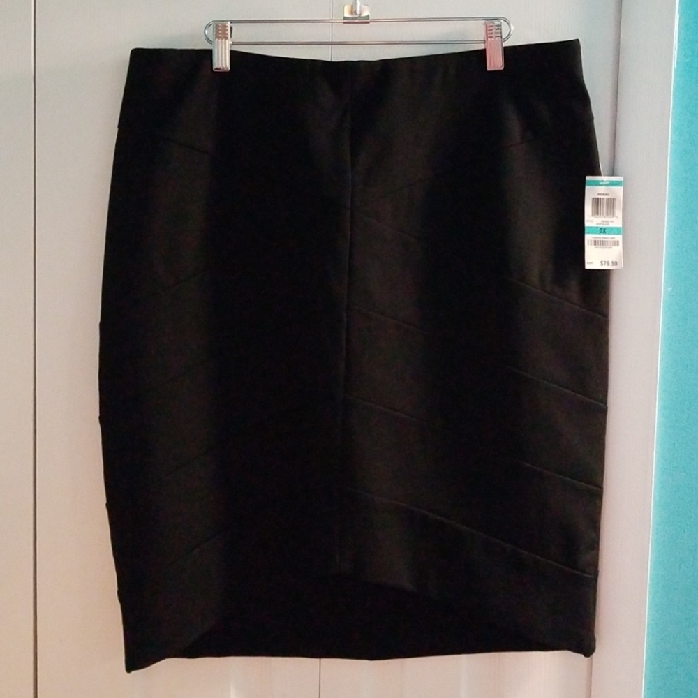 Black, stretch, pencil skirt